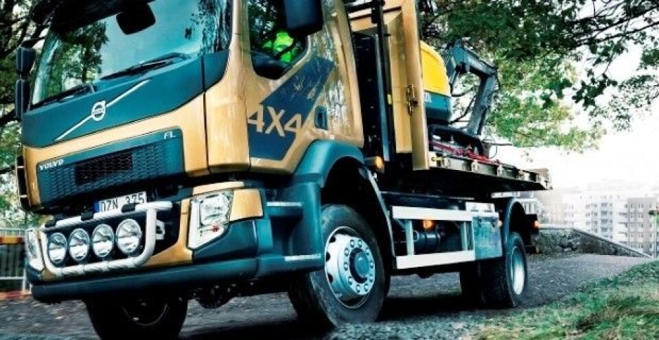 Lille Volvo FL med firehjulsdrift