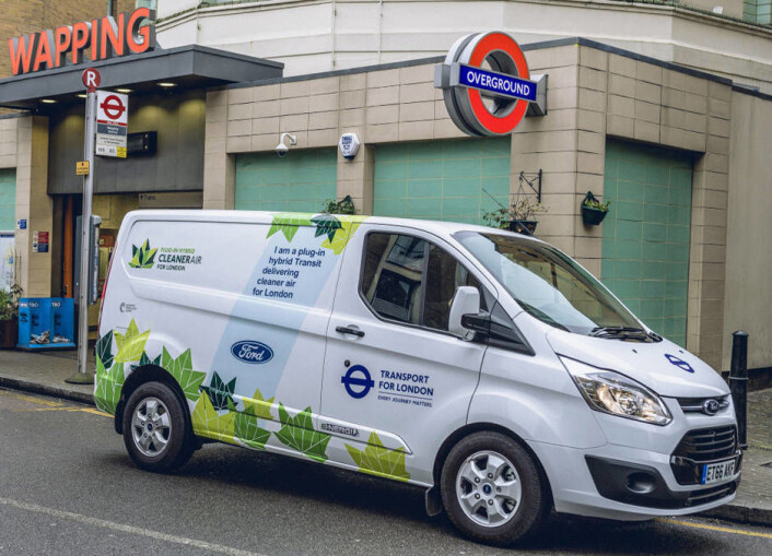 Customhybrid<br>HYBRID: Plug in-versjonen av Transit Custom skal etter planen lanseres neste år. Foto: Ford<br> Customhybrid<br>HYBRID: Plug in-versjonen av Transit Custom skal etter planen lanseres neste år. Foto: Ford<br>