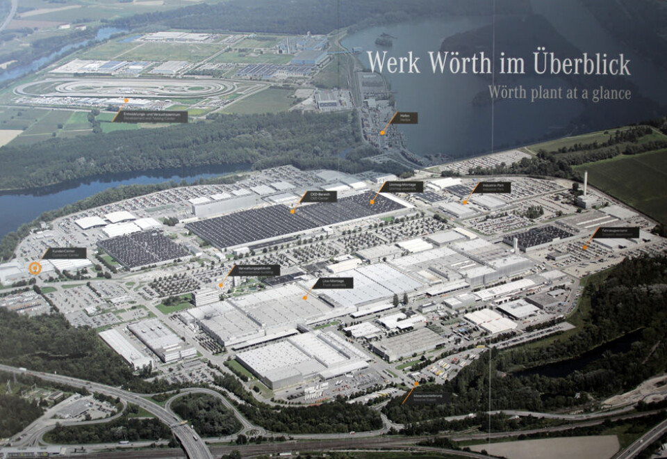 Daimler FutureLab ble arrangert i Wörth, på verdens største lastebilfabrikk. Men det produseres ingen ting ved fabrikken. Her monteres lastebilene kun sammen med komponenter som er produsert andre steder.