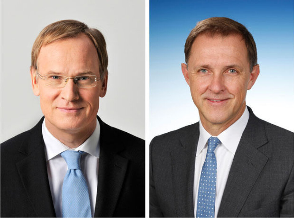 Eckhard Scholz (t.v.) overlater styringen av Volkswagen Nutzfahrzeuge til Thomas Sedran. Eckhard Scholz (t.v.) overlater styringen av Volkswagen Nutzfahrzeuge til Thomas Sedran.