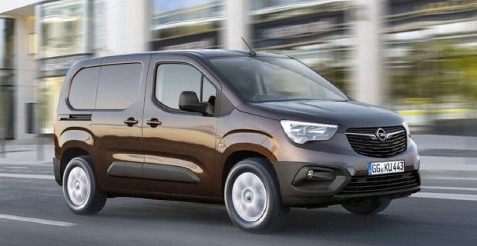 Bertel O. Steen overtar Opel-importen