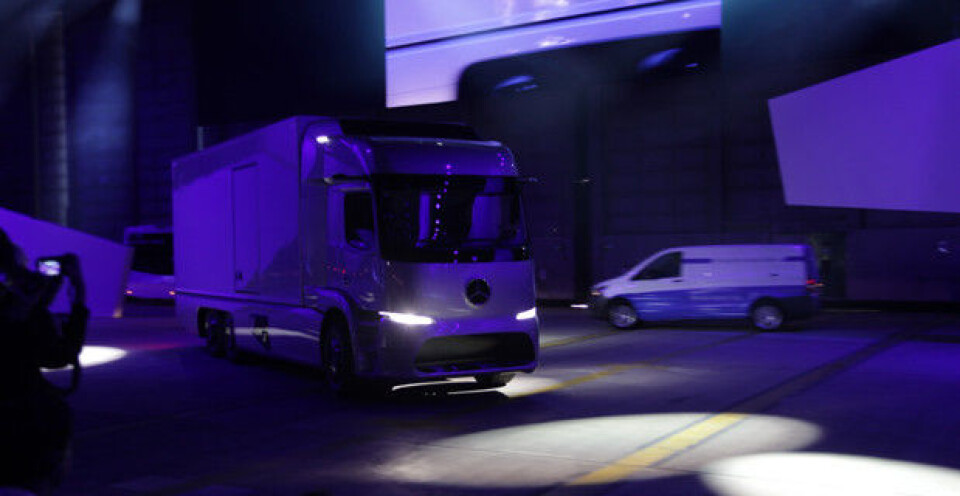 Daimler tjuvstartet IAA