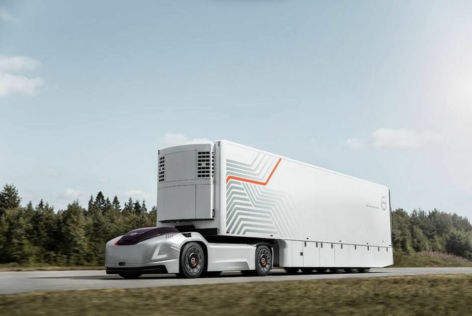 Den autonome trekkvogna er kompatibel med eksisterende lasteenheter/trailere.