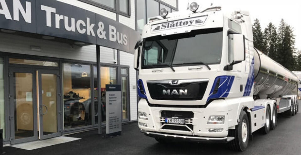 Melketransportør med alternative tanker