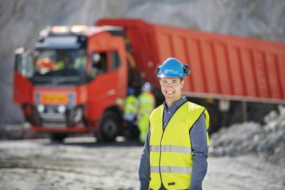 Sasko Cuklev, direktør for autonome løsninger i Volvo Trucks, mener avtalen med Brønnøy Kalk AS er et gjennombrudd. Foto: Volvo Trucks