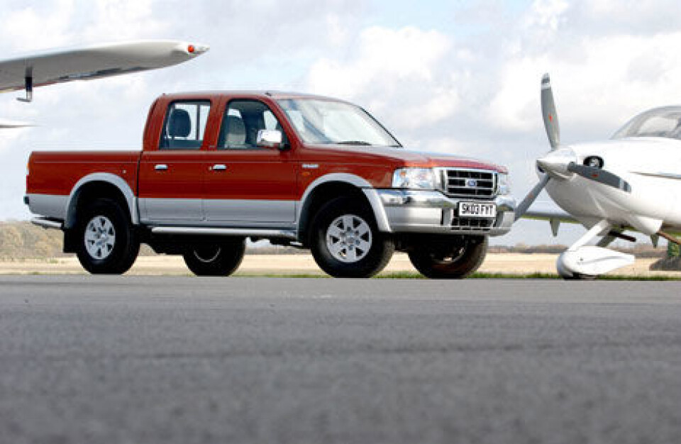 Ford trapper opp Ranger-salgetFord trapper opp Ranger-salget