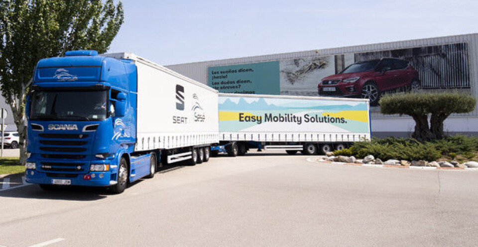 Seat med robot og giga-trailer