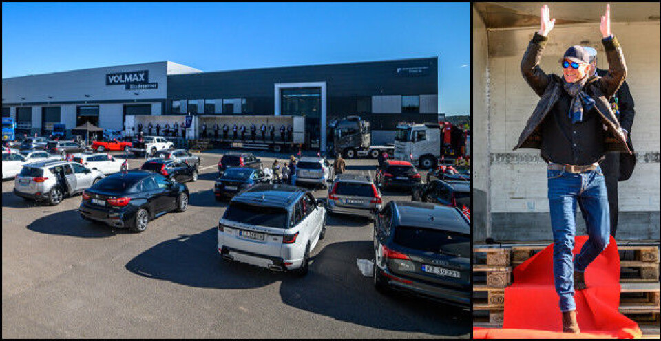 Toppsjefen tatt på senga med hemmelig «Drive in»-bursdag