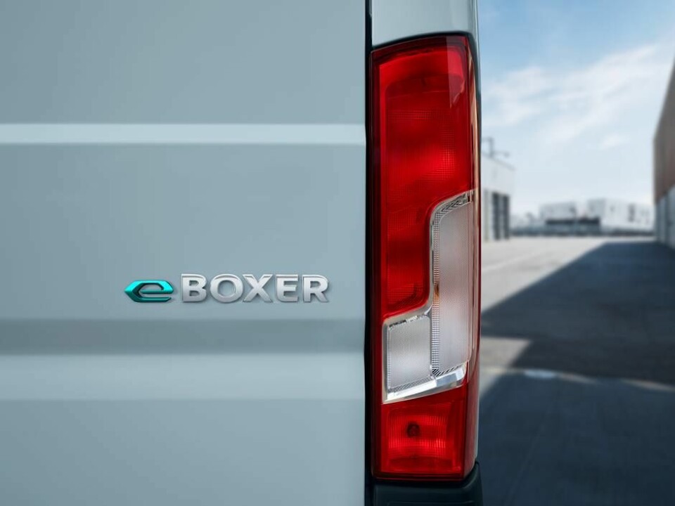 Peugeot e-Boxer