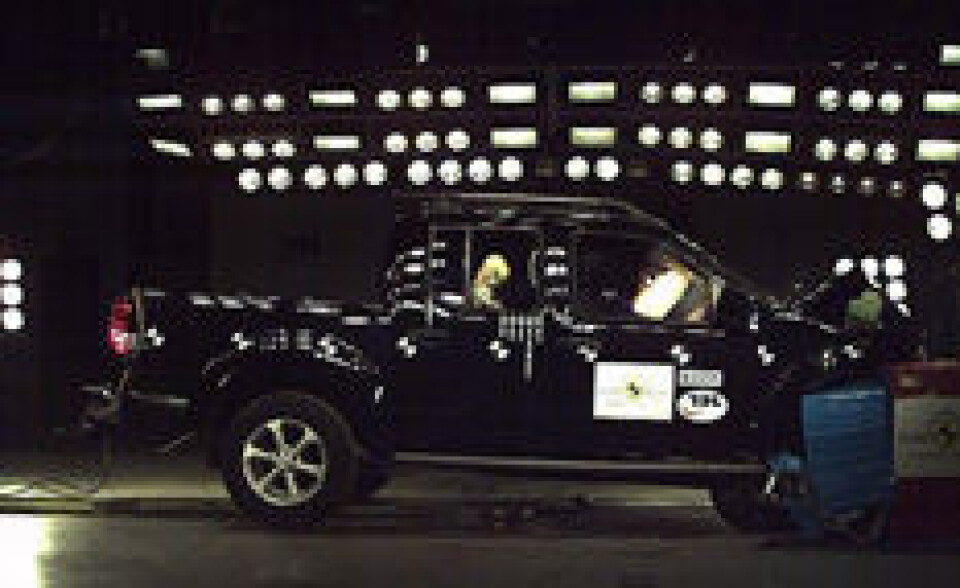 Navara oppgradert til tre NCAP-stjerner