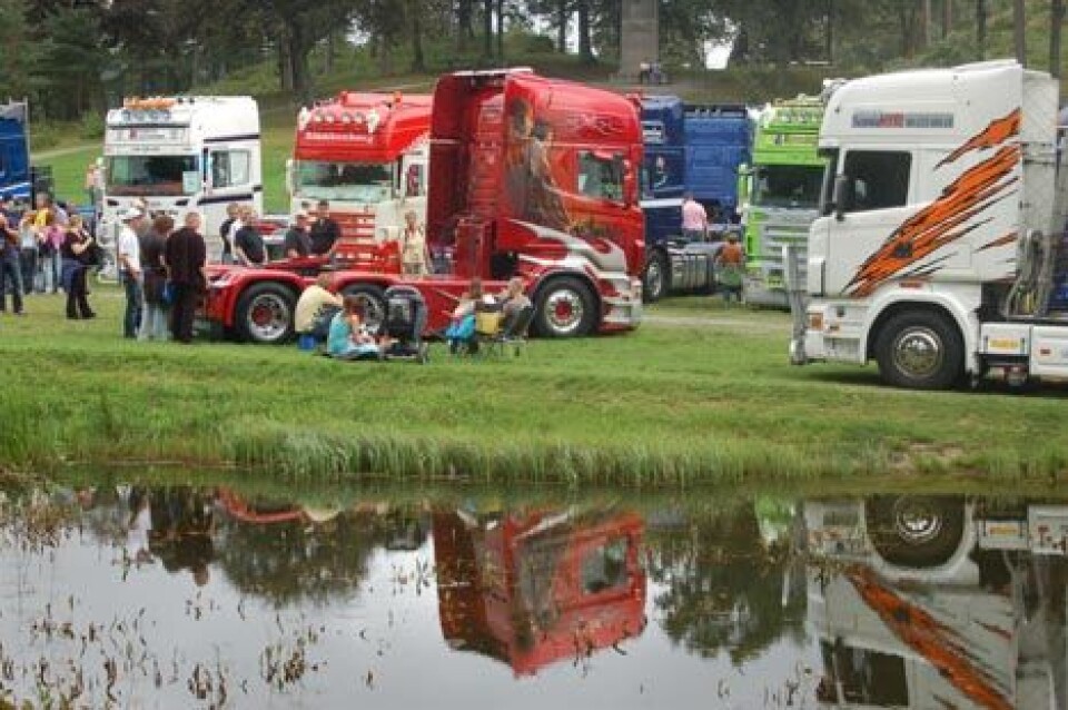 Stemning på Scandinavian Truck Trophy