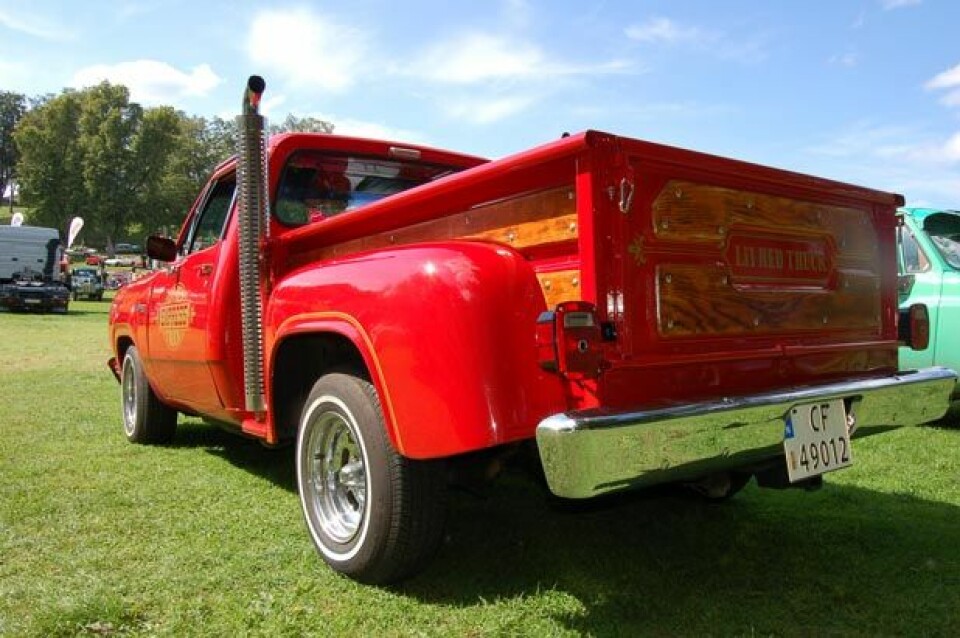 Halden 2009Stilstudie av Dodge Li´l Red Truck 1979. Foto: Knut Skallerud