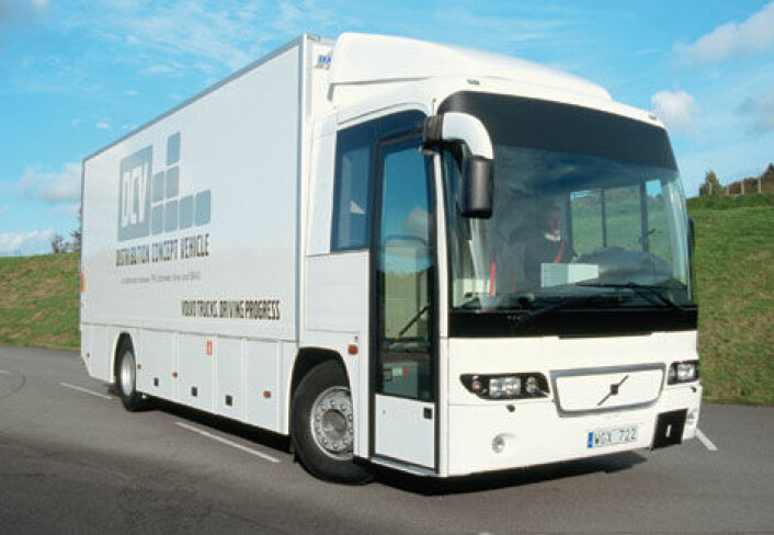 <br>En buss-dÃ¸r letter adkomsten for sjÃ¥fÃ¸ren i Volvos nye DCV konseptbil<br>En buss-dør letter adkomsten for sjåføren i Volvos nye DCV konseptbil