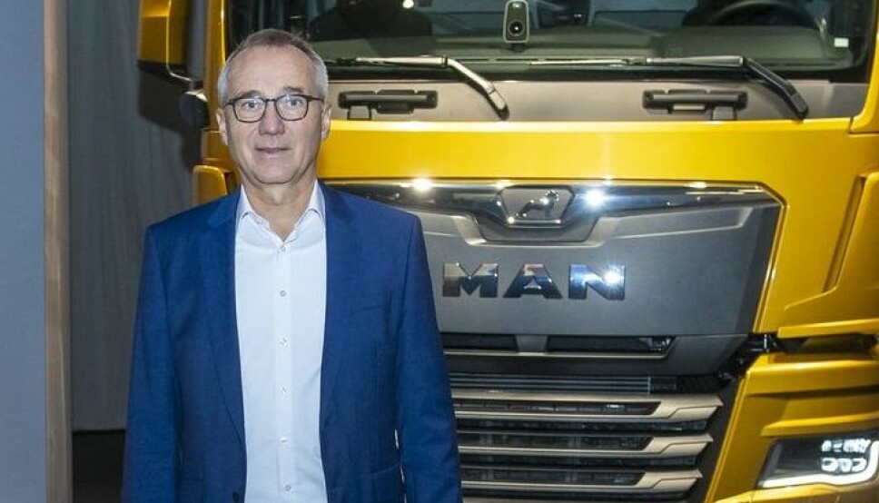 MAN-sjef Andreas Tostmann bekrefter nå at produsenten skal ta farvel med diesel, og starte serieproduksjon av batterielektriske tunge lastebiler i 2024.