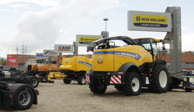 Landbruks- og anleggsmaskiner er en stor del av virksomheten til CNH Industrial. Landbruks- og anleggsmaskiner er en stor del av virksomheten til CNH Industrial.