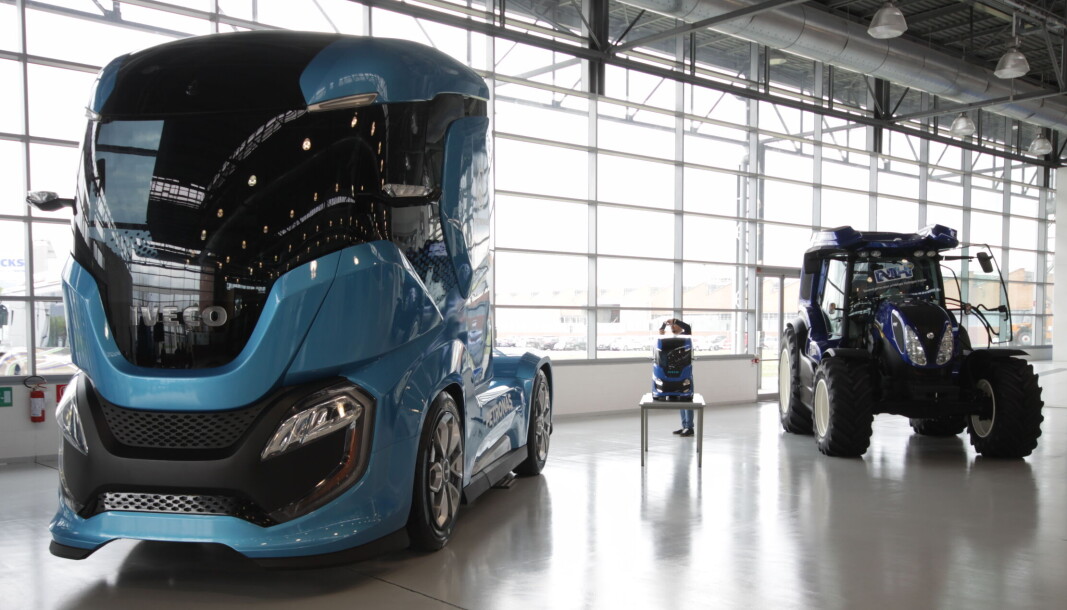 Iveco ble fra nyttår løsrevet fra moderkonsernet CNH Industrial, som skal konsentrere seg om landbruks- og anleggsmaskiner fra merkevarene Case, New Holland og Steyr fremover. Bildet er fra CNH Industrial Village i Torino fra tiden da Iveco tilhørte gruppen. Iveco ble fra nyttår løsrevet fra moderkonsernet CNH Industrial, som skal konsentrere seg om landbruks- og anleggsmaskiner fra merkevarene Case, New Holland og Steyr fremover. Bildet er fra CNH Industrial Village i Torino fra tiden da Iveco tilhørte gruppen.
