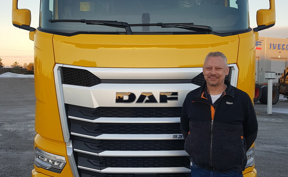 Til tross for beskjedne 46 registrerte DAF i 2021 smiler Atle Havig, leder for Nordic Truckcenter AS, bredt om dagen. Årsak: Den nye modellserien av tungvekterne XF, XG og XG+ (sistnevnte er på bildet) skal sørge for en ny vår for DAF i Norge.
