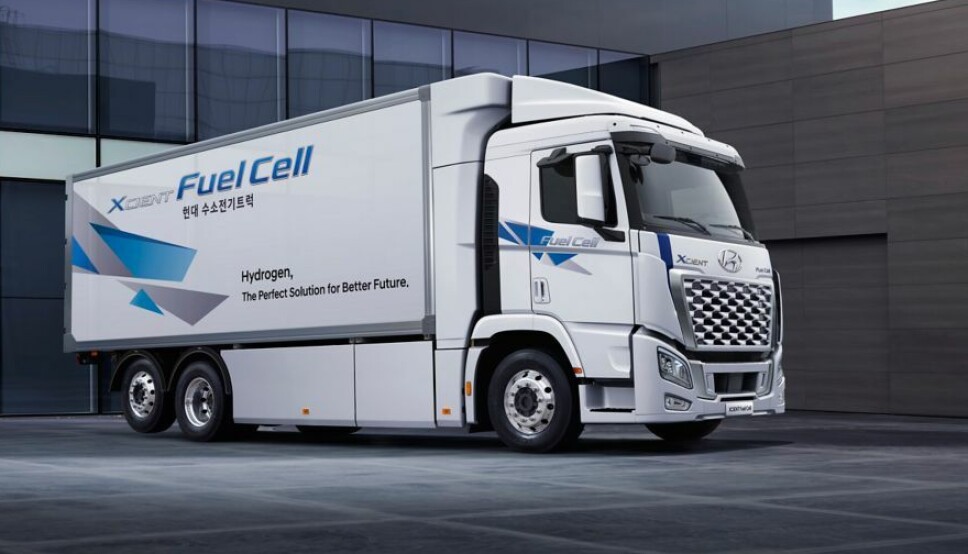 Xcient er navnet på Hyundais tunge hydrogenbil. Xcient er navnet på Hyundais tunge hydrogenbil.