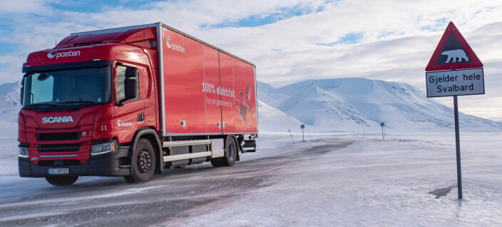 Tar i bruk el-lastebil på Svalbard