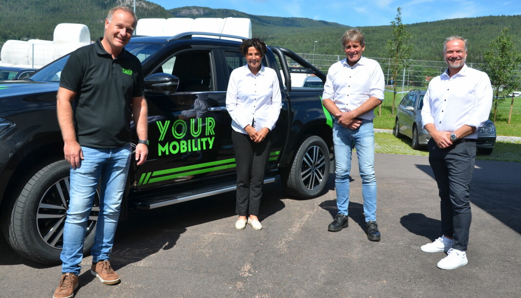 Daglig leder Morten Leonsen (f.v.), kontor- og regnskapsansvarlig Margaret H. Krogstad, flåte- og innkjøpssjef Sven Myrvollen og markedssjef Trond Gladsø i Your Mobility AS.