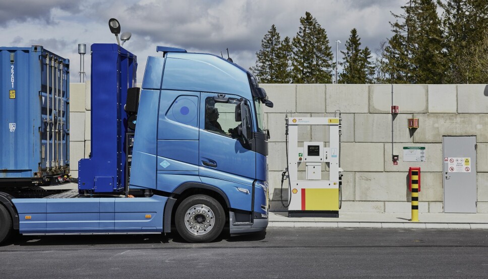 HYDROGEN PÅ VEI: Her tester Volvo Trucks ut hydrogendrevet brenselcelle.