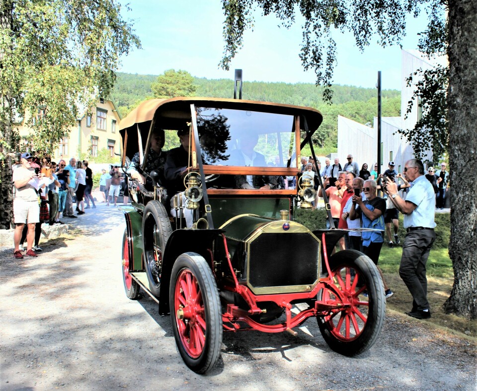 Messing i Molde: 1907-modellen har gjennomgått en fantastisk restaurering hos Trygve Krogsæter.