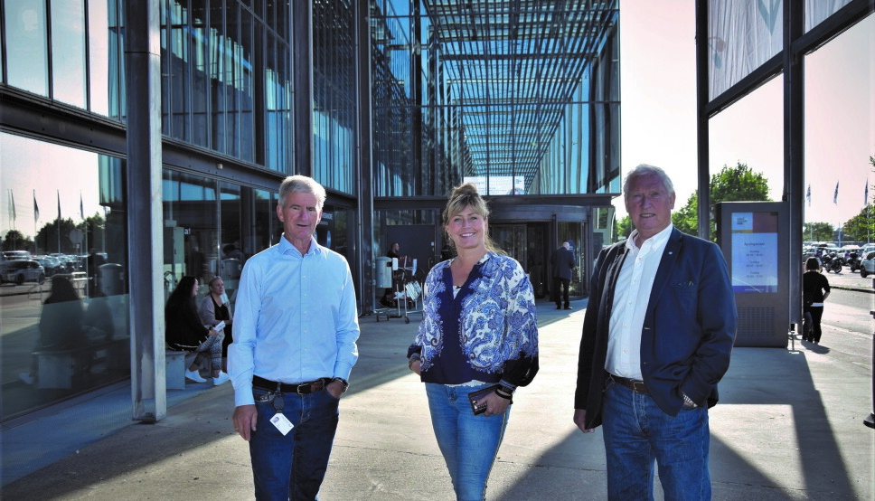 28. SEPTEMBER TIL 1. OKTOBER: Kundedirektør Trond Andersen og markedsansvarlig Cecilie Rubach i Nova Spektrum gleder seg sammen med messegeneral Arild Hansen til å kunne arrangere Automessen igjen. 28. SEPTEMBER TIL 1. OKTOBER: Kundedirektør Trond Andersen og markedsansvarlig Cecilie Rubach i Nova Spektrum gleder seg sammen med messegeneral Arild Hansen til å kunne arrangere Automessen igjen.