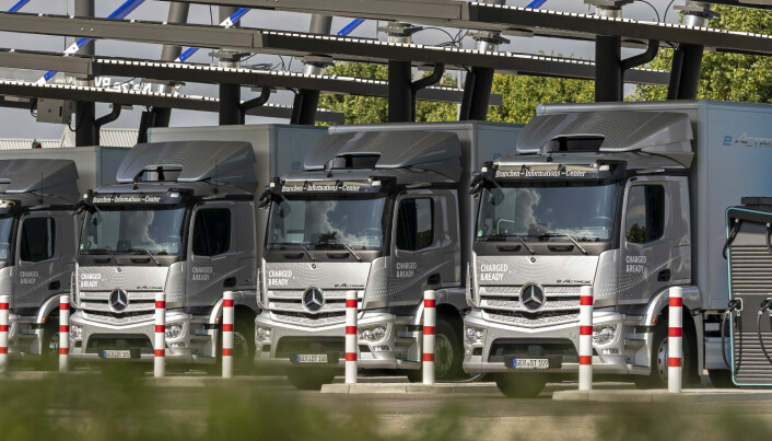 Slik vil EU «tvinge» frem lade-infrastruktur for tungbiler