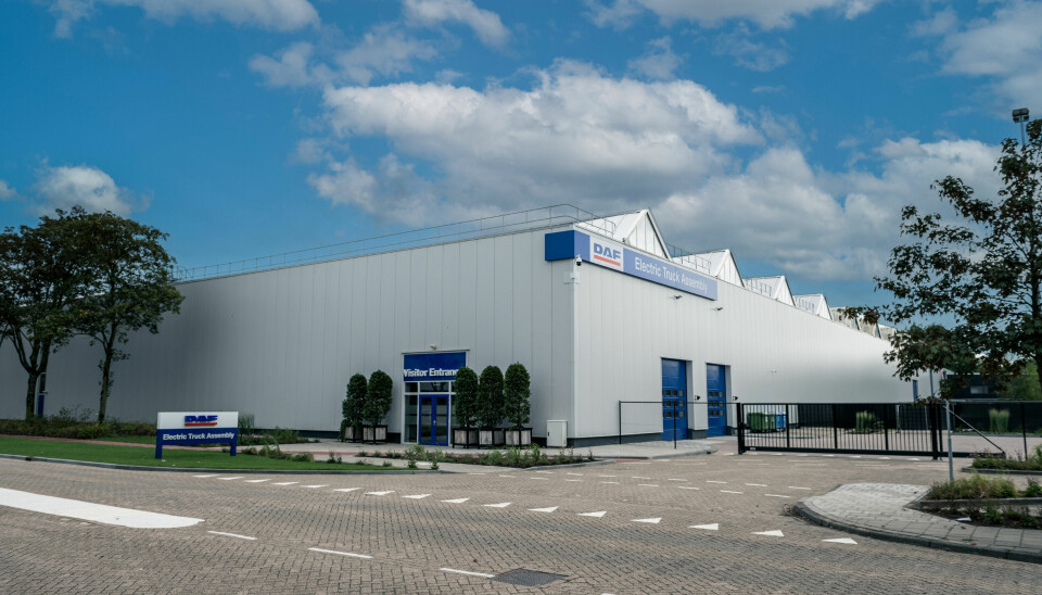NYBYGGET:Atten måneder har DAF brukt på å fullføre byggingen av den nye monteringsfabrikken, som ligger på samme område i Eindhoven som DAF Trucks holder til fra før.