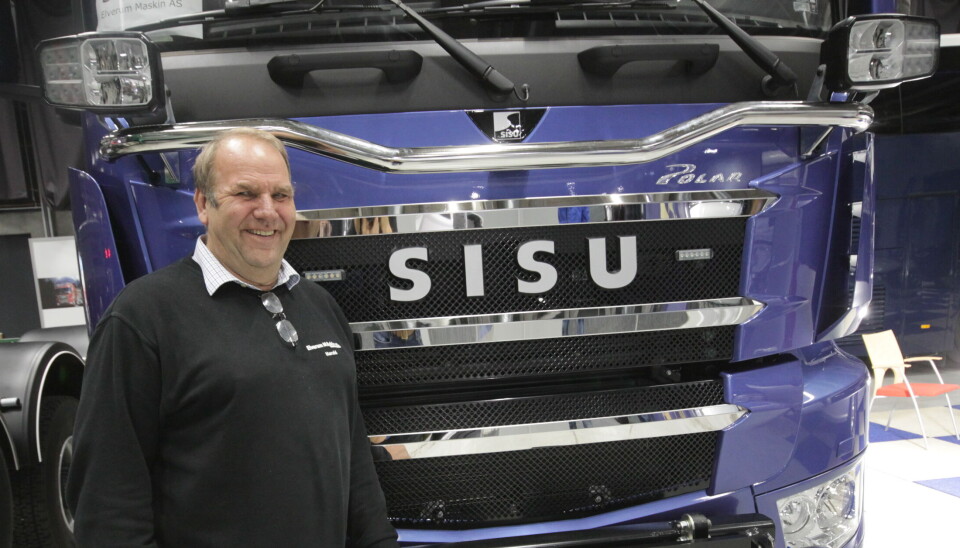 SELGER NISJEPRODUKT: Harald Pedersen, ansvarlig for SISU-salget hos importøren Elverum Maskin AS. SELGER NISJEPRODUKT: Harald Pedersen, ansvarlig for SISU-salget hos importøren Elverum Maskin AS.