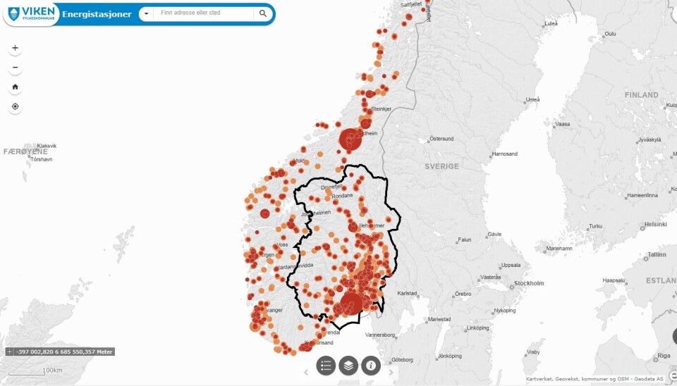 OVERSIKT: Kartet inkluderer resultater fra stoppmønsteranalyse utført på vegne av Statens vegvesen og Grønt Landtransportprogram, levert av TØI februar 2023. Kartet skal videreutvikles for å vise potensielle tomter for fremtidige energistasjoner som kartlegges gjennom prosjektet. OVERSIKT: Kartet inkluderer resultater fra stoppmønsteranalyse utført på vegne av Statens vegvesen og Grønt Landtransportprogram, levert av TØI februar 2023. Kartet skal videreutvikles for å vise potensielle tomter for fremtidige energistasjoner som kartlegges gjennom prosjektet.