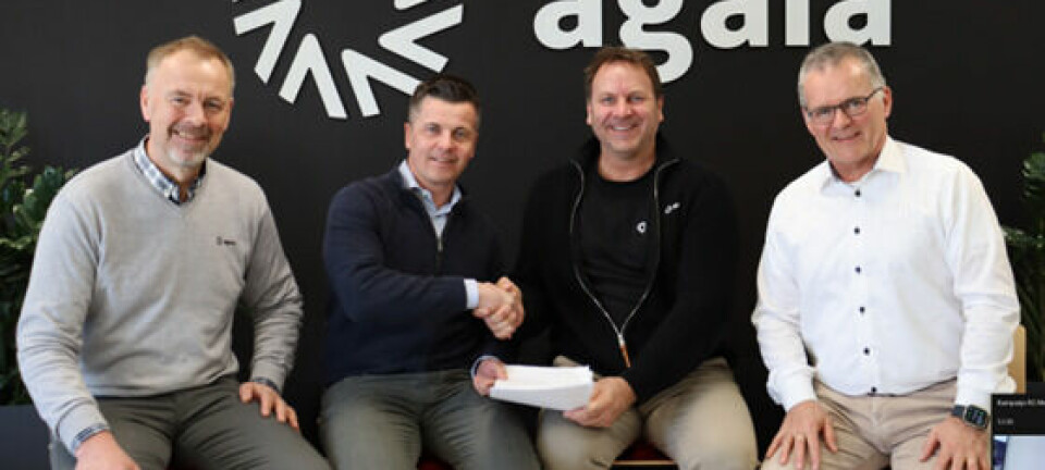 NY AVTALE: Fra venstre: CEO Agaia, Petter Vistnes - Daglig leder Rental Group Mobility, Bernt Andrè Engøy - Avdelingsleder mannskap og utstyr Agaia, Svein Erik Bjerkrheim - CEO Rental Group, Erik Sollerud.