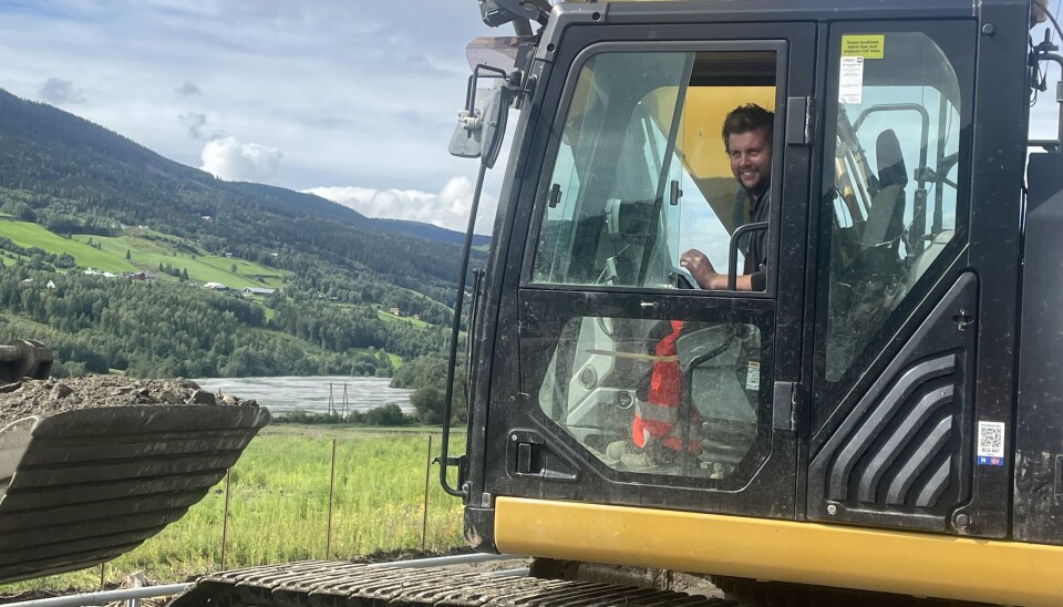 E6 Augla i Sør-Fron. Maskinfører Rasmus Listad. E6 Augla i Sør-Fron. Maskinfører Rasmus Listad.