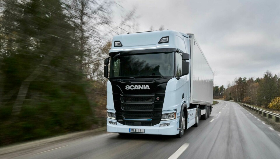 Scania skal levere 2500 lastebiler til tre store aktører i løpet av 12 måneder