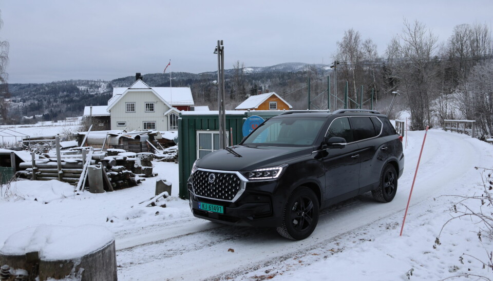 KJENT NAVN: Rexton er en kjent modell i Norge, men nå heter bilmerket KGM. Den kommer som toseter på grønne skilter – eller som 5 og 7 seters SUV.
