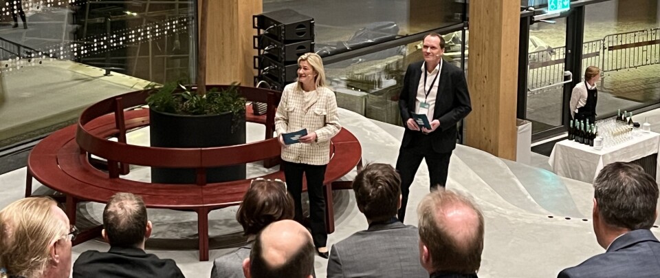 Anna Westerberg, president, og Thomas Nylund, Europa-sjef, i Volvo Buses.