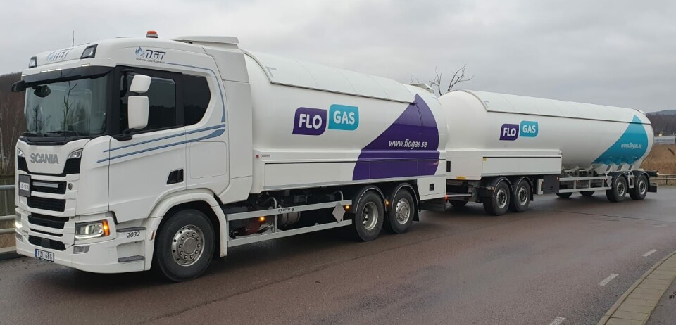 I Sverige får Nordisk Gasstransport AS kjøre ADR bulk med slike vogntog med totalvekt 64 tonn. Nå kan det bli åpning for å kjøre slike vogntog i Norge også, men da med maks 60 tonn totalvekt.