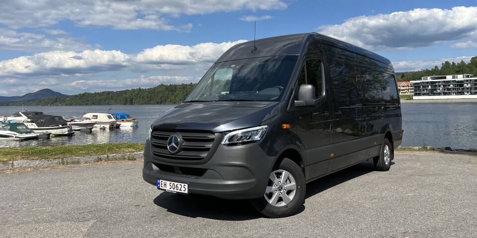 BEDRE: Rekkevidde på 440 km., chassis med fleksible muligheter for lengder, vekter og påbygg og rikholdig standardutrustning gjør nye eSprinter til en attraktiv totalpakke.