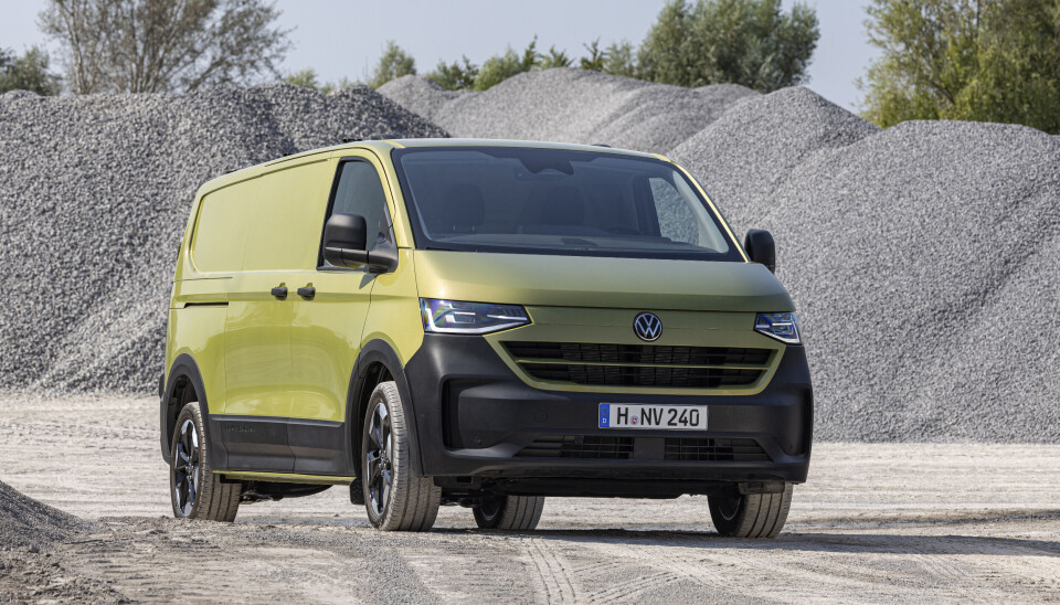 Volkswagen Transporter ble først lansert for 75 år siden. Nå er syvende generasjon snart lanseringsklar.