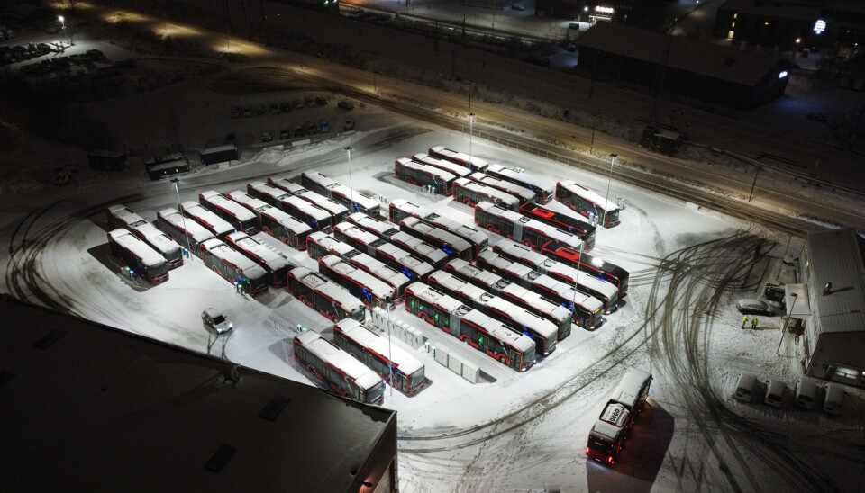 DEPOTLADING: Unibuss' depot på Brubakkveien i Oslo.