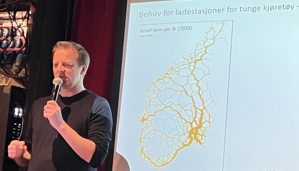PRIORITET: – Statens vegvesen prioriterer døgnhvileplasser, riksveier som inngå i det europeiske hovedveinettet TEN-T (Trans-European Transport Network) og strekninger med mye tungtrafikk. Målet er at det skal være minst 80 døgnhvileplasser langs riksveinettet i 2030, sier Stein Brembu - her fotografert ved en tidligere anledning.