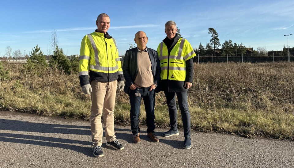 UTFORSKER: Statens vegvesen og Hafslund står bak planene, mens Sandefjord kommune er tilrettelegger. Fra venstre: prosjektutvikler Knut Bråten i Hafslund, avdelingsdirektør Tore Jan Hansen i Statens vegvesen og ordfører Bjørn Ole Gleditsch.