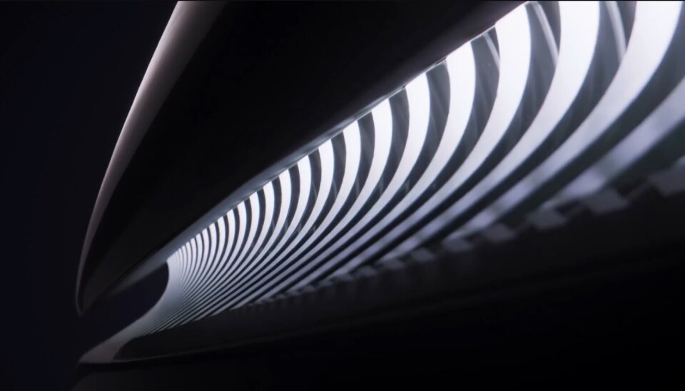 LYSGLIMT 1: Trolig fronten på bilen.