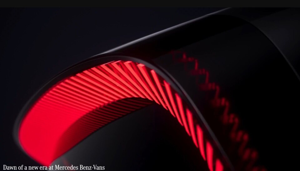 LYSGLIMT 2: Minner veldig om et baklys.