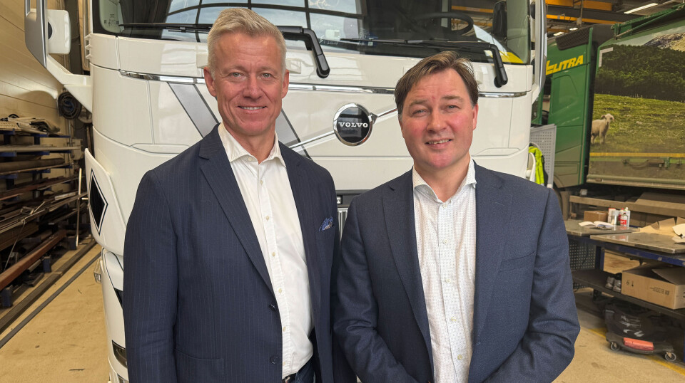 Fra venstre, styreleder Grant Larsen med nyansatt daglig leder for Volmax AS Marius Stormoen.
