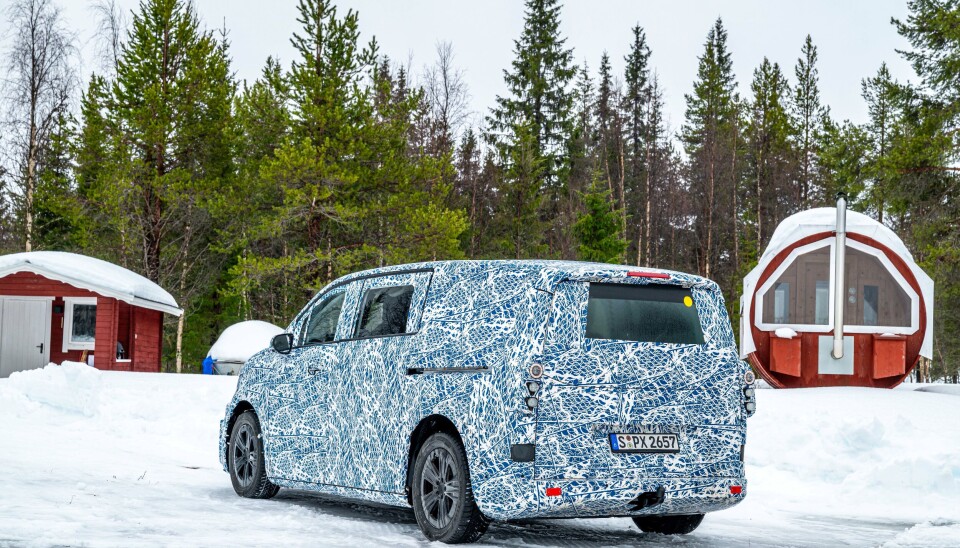 Det er mye som skal testes når produsenten tar med prototypene helt nord i Sverige.