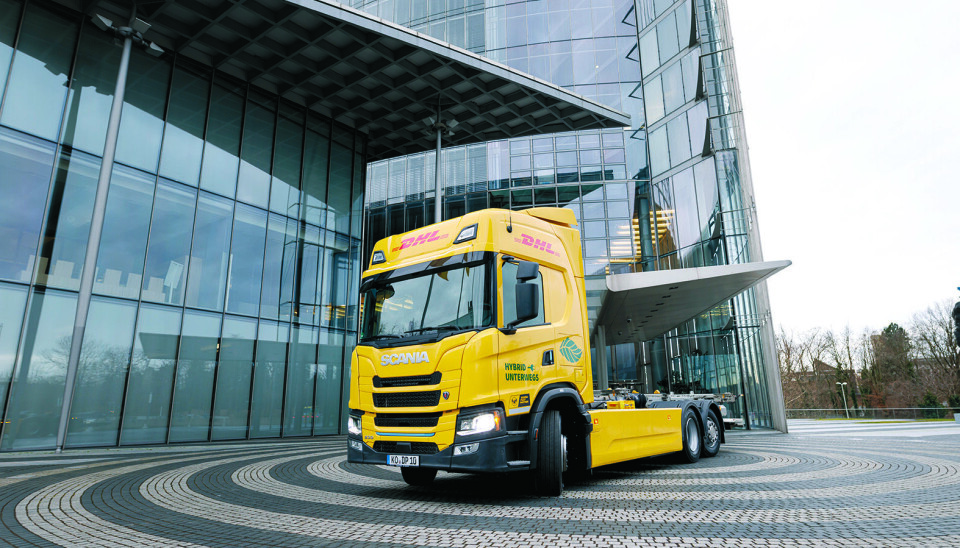 MOT HYBRID: Scania jobber sammen med DHL om en hybridløsning.