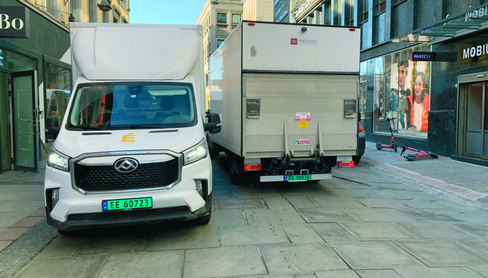 Sjåføren er kanskje kundens eneste kontakt med en representant for selskapet. Derfor er det viktig at sjåføren yter best mulig service og kan representere selskapet på en seriøs og god måte, skriver innleggsforfatteren.