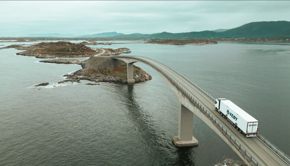 Veøy sto ovenfor betydelig utfordringer som krevde omstilling og nye tanker. Det lyktes selskapet med, og dette har ført til en formidabel vekst gjennom de 10 siste årene.