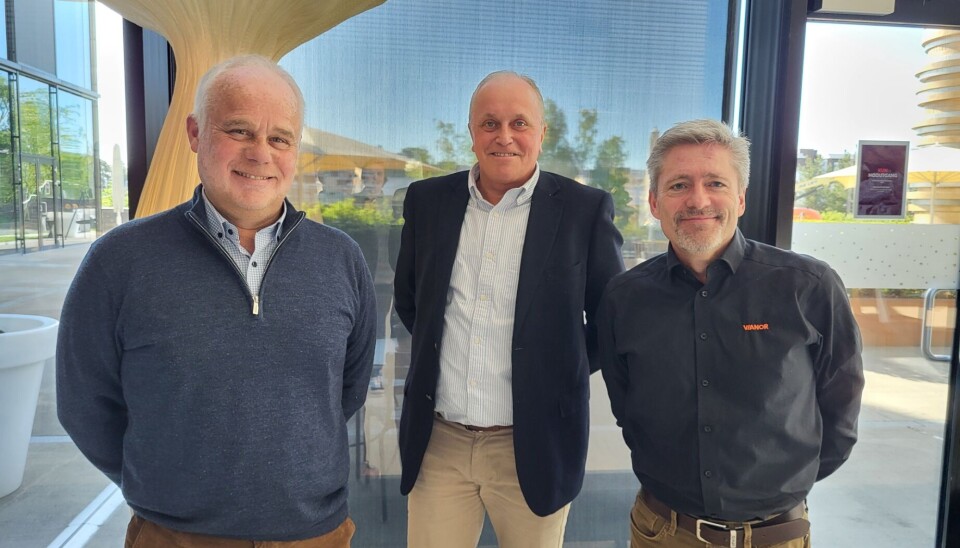 Fra venstre: Jens Timenes(Daglig leder i N.Timenes & Søn AS), Reidar Samuelsen (Adm.Dir Vianor Norge) og Frank Bauge (Business Area Manager B2B Vianor)